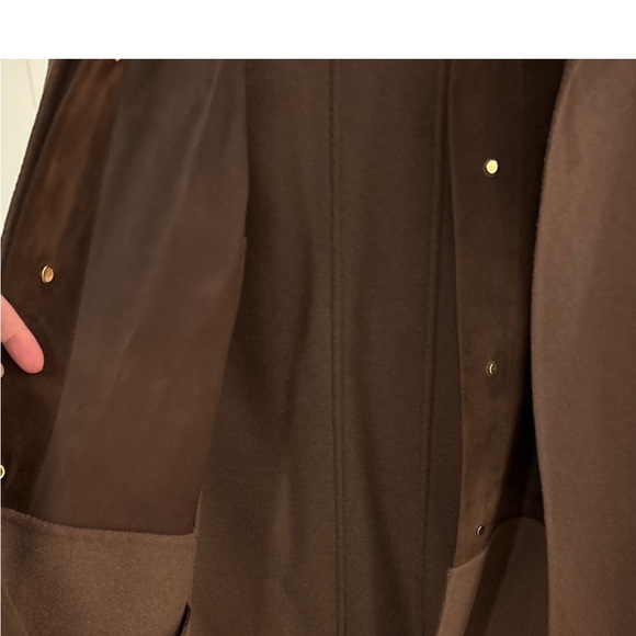 Stunning Valentino Wool and Suede Runway Cape - 6 - Picture 9 of 10